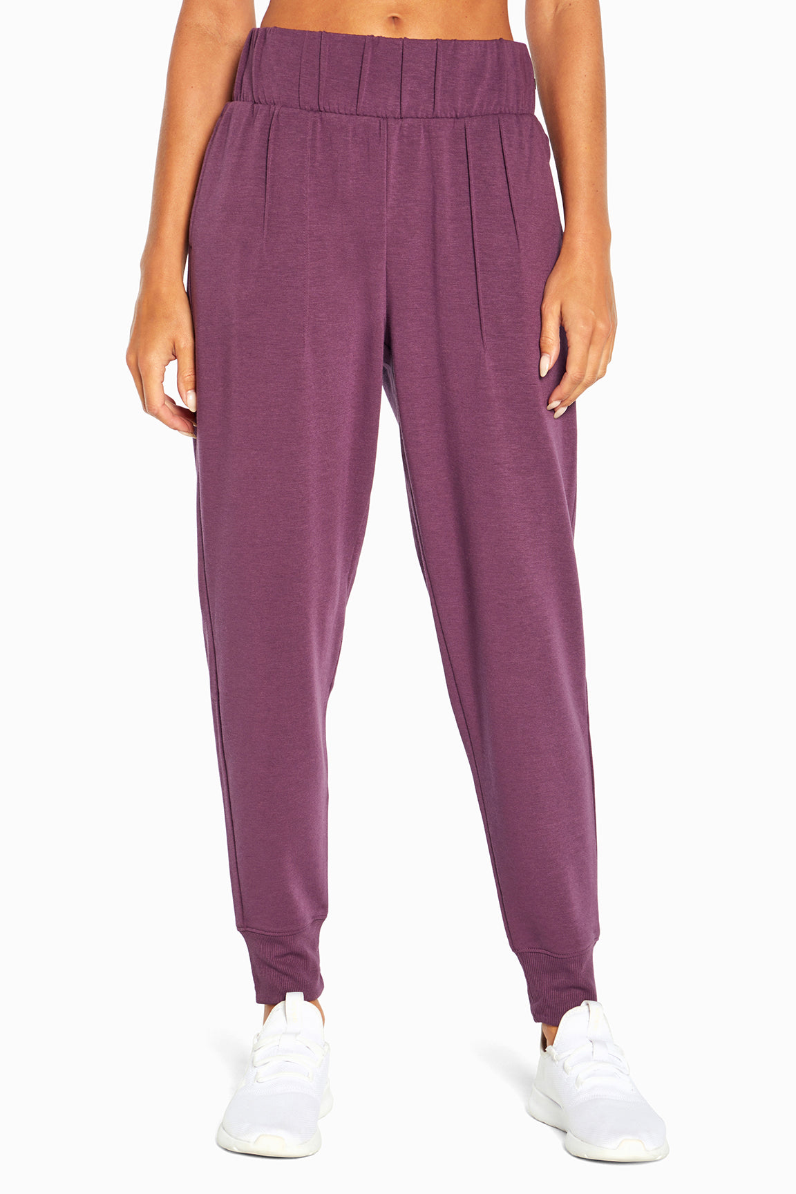 Palmer Fleece Jogger, alternate angle view, showing visible design features and texture of the soft knit fabric..