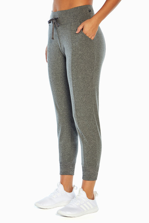 Mona Jogger